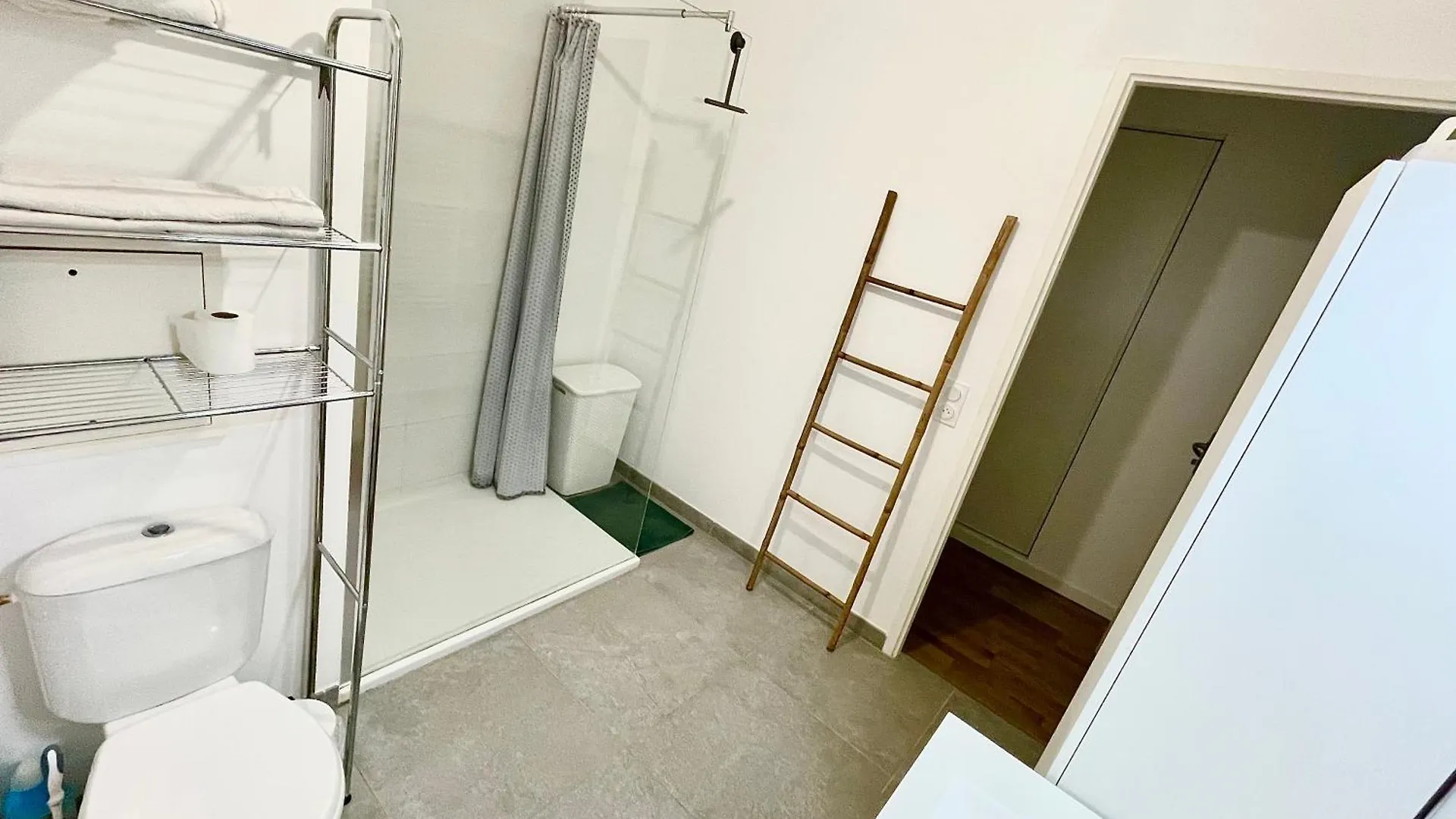 Cosy And Spacious Appartement Near Metro Line 4 & Rer B Bagneux  Bagneux (Hauts-de-Seine)